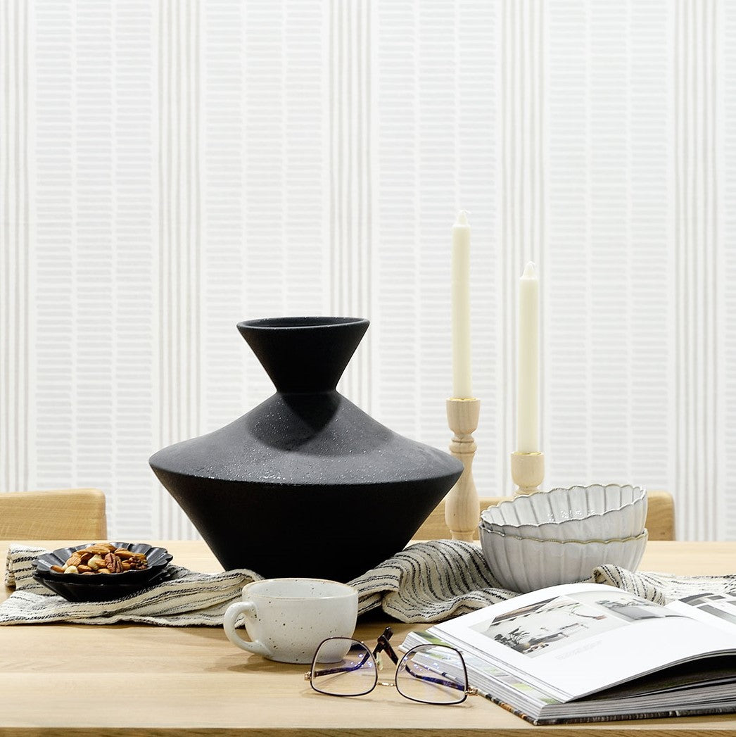 Kylo Ceramic Vase