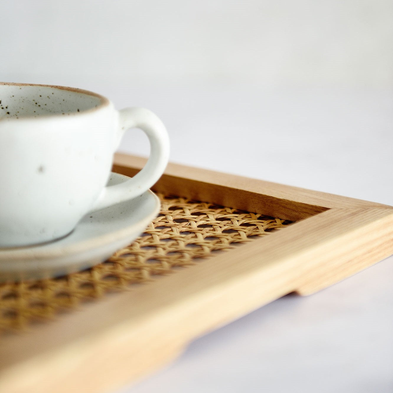 Ode Rattan tray