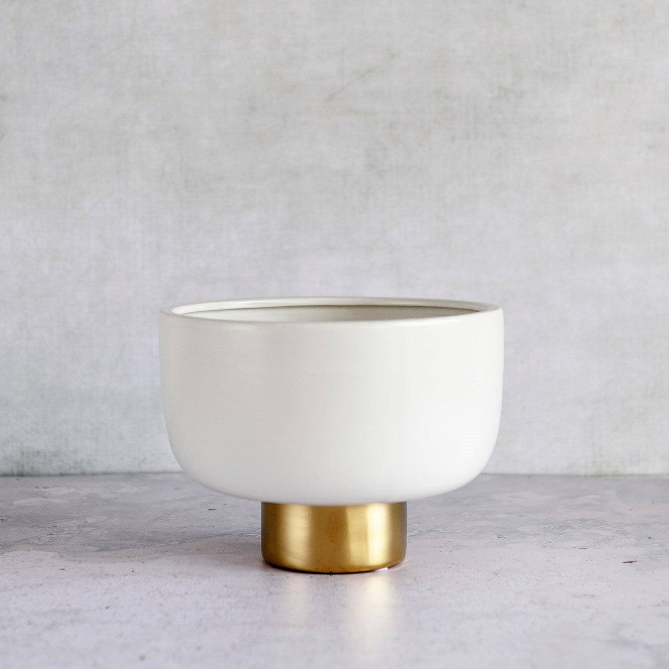 Ahren Display Bowl